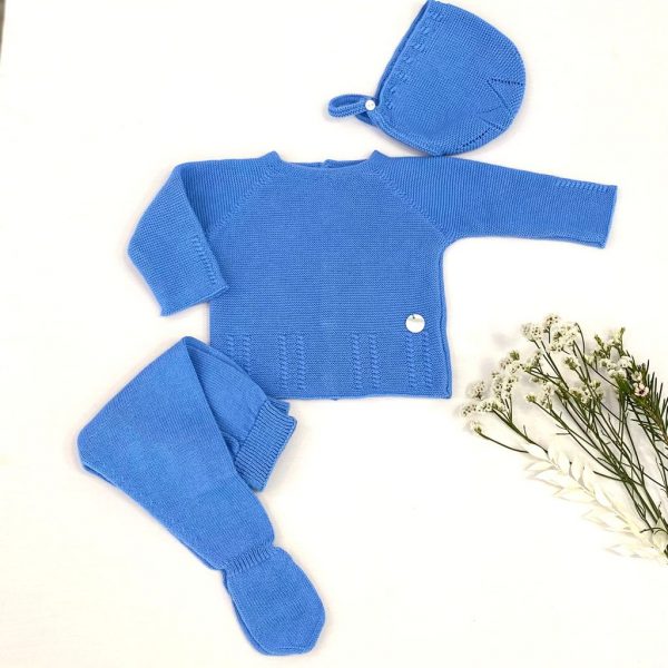 Conjunto tres piezas azul añil jersey manga larga y polaina con capota trenzas 100% algodón.