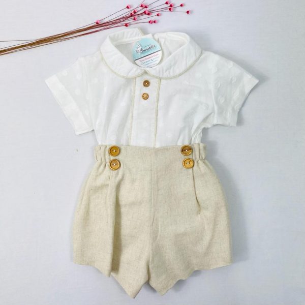 Conjunto dos piezas camisa plumei cuello bebé y pantalon beige con botones madera